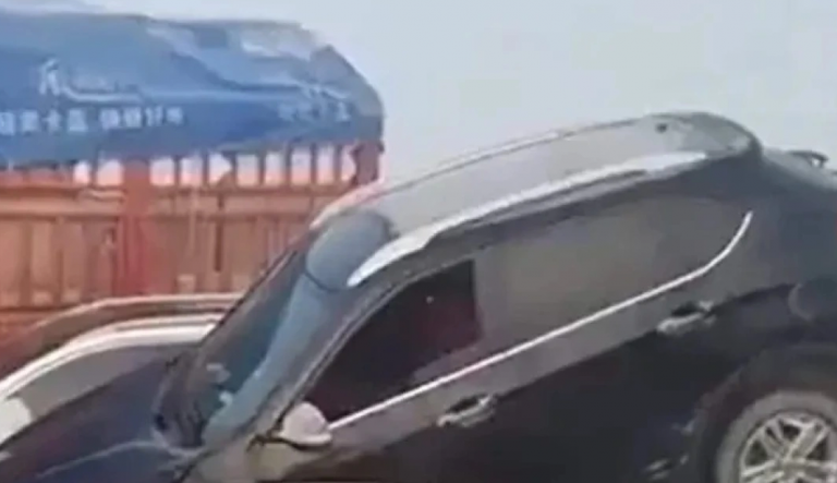 Πολύνεκρο τροχαίο στην Κίνα – Τουλάχιστον 19 άνθρωποι σκοτώθηκαν όταν φορτηγό έπεσε πάνω σε πομπή κηδείας