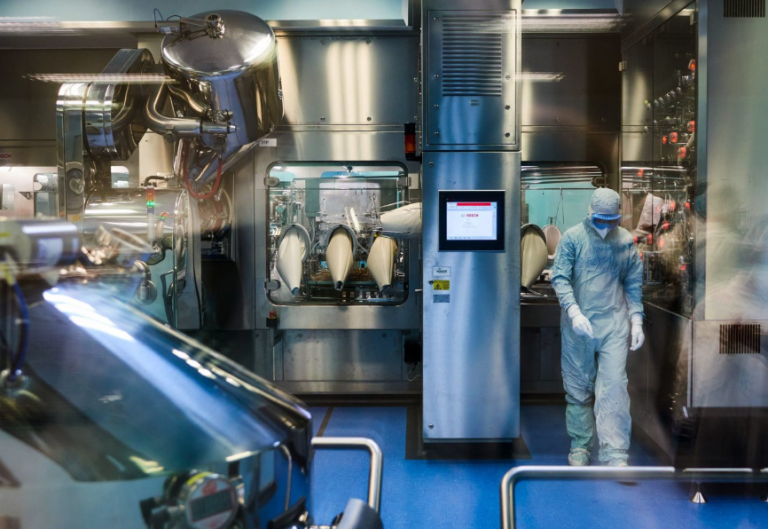 Μελέτη: Το φάρμακο της Merck ίσως συνδέεται με νέες μεταλλάξεις του κορωνοϊού