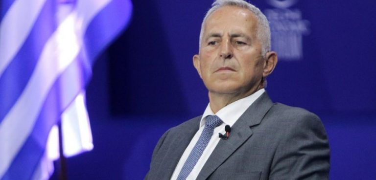 Ευάγγελος Αποστολάκης: «Αν ήμουν ο Κ.Φλώρος θα είχα παραιτηθεί – Ο Α/ΓΕΕΘΑ βρίσκεται σε ομηρεία» (βίντεο)