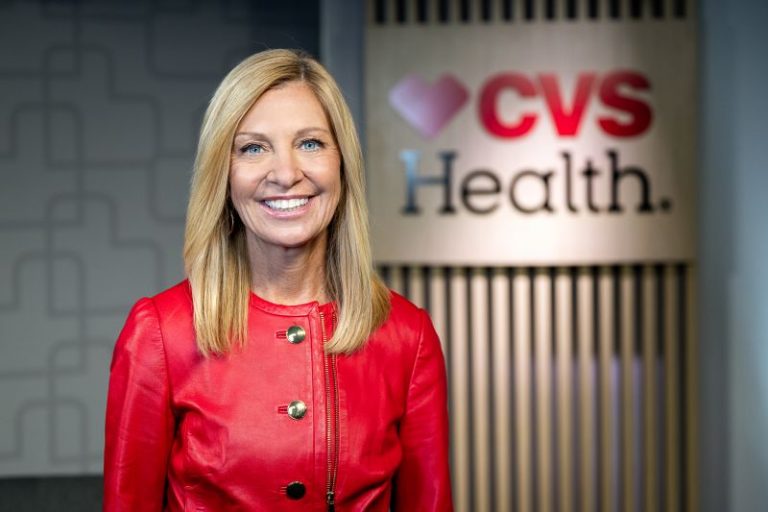 Ξαφνικά οι μεγάλοι παίκτες της αγοράς επενδύουν δισεκατομμύρια στην Υγεία [The Wall Street Journal]