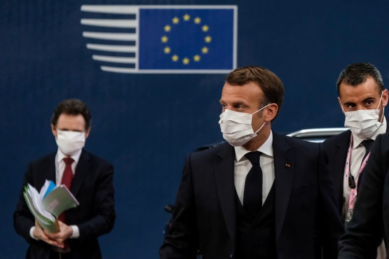 «Κάντε οικονομία στο νερό», ζητάει τώρα από τους Γάλλους ο Μακρόν – Επεισοδιακή συνάντηση με αγρότες