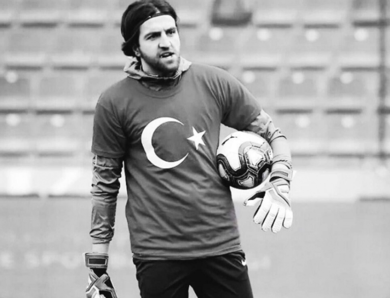 Τουρκικά Μέσα: Νεκρός στα συντρίμμια κτηρίου βρέθηκε τερματοφύλακας της Μαλάτιασπορ