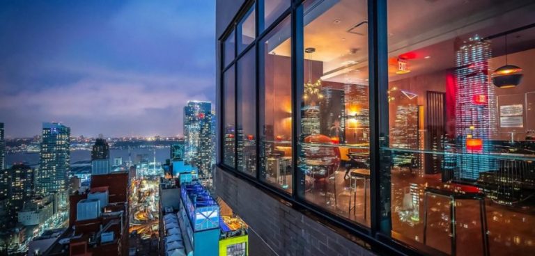 Σημάδια δείχνουν χρεοκοπία των ΗΠΑ εντός του 2023 … πάνω από 31,5 τρισεκατομμύρια δολάρια το εθνικό χρέος των ΗΠΑ