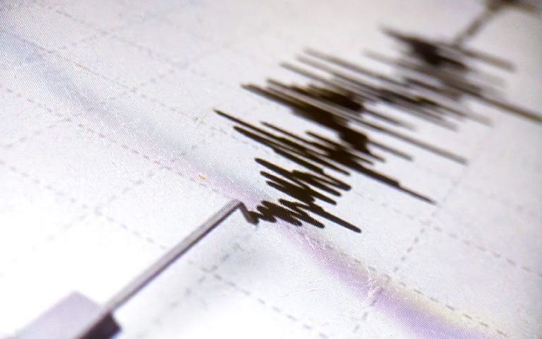 Τελικά συνδέεται η μεγάλη ζέστη με τους σεισμούς; – Τι έδειξε νέα επιστημονική έρευνα