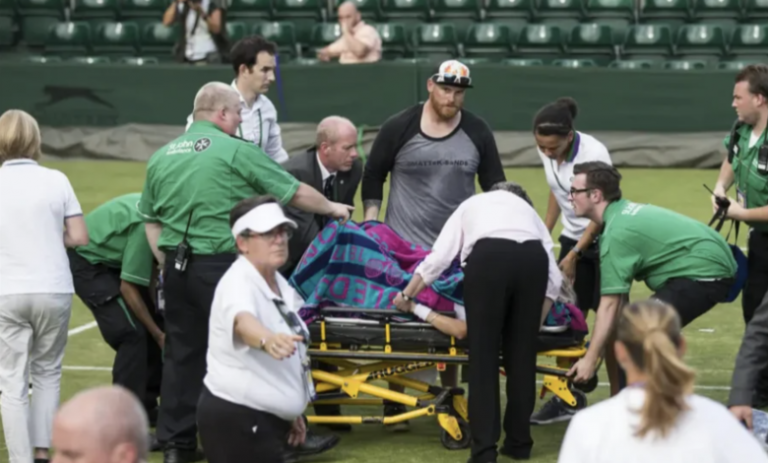 Λας Βέγκας: Παίκτης του τένις πέθανε ξαφνικά μετά από κατάρρευση κατά τη διάρκεια του αγώνα.