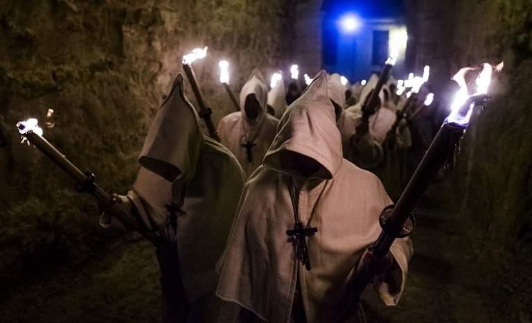 Δεν Ξανακανω το Λαθος για Αρνητικη διαφημιση σε Εκβιαστες πρακτορισκους της Νεας Ταξης Πραγματων !