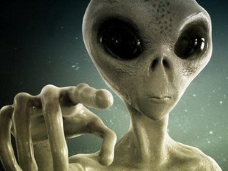 Οι αστρονόμοι έπιασαν οκτώ μυστηριώδη ραδιοσήματα από το Διάστημα