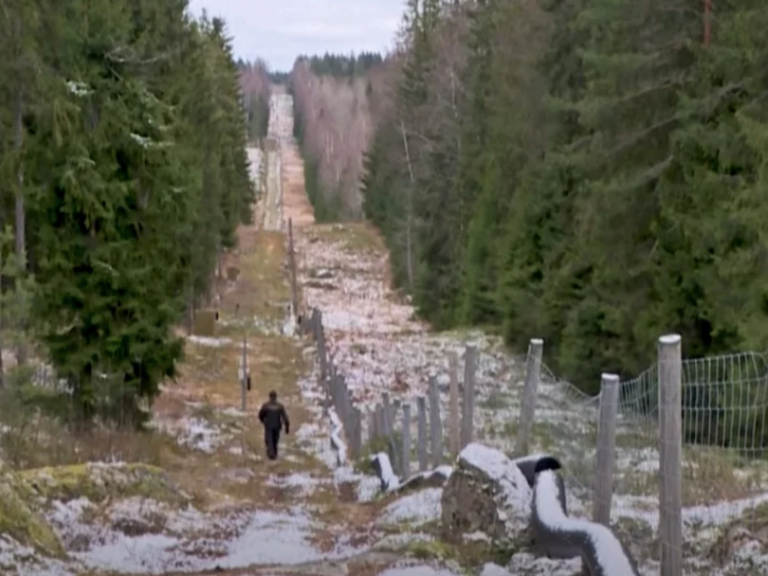 Η Φινλανδία ξεκίνησε την κατασκευή φράκτη κατά μήκος των συνόρων της με τη Ρωσία