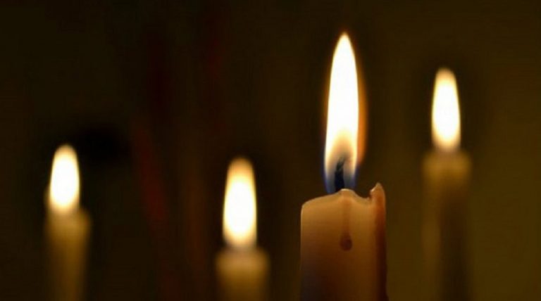 Νεκρός καρδιολόγος από τη Λιβαδειά που ειρωνευόταν τους ανεμβολίαστους – “Ευλογούσε” συνεχώς τα σκευάσματα και τελικά έφυγε αιφνίδια