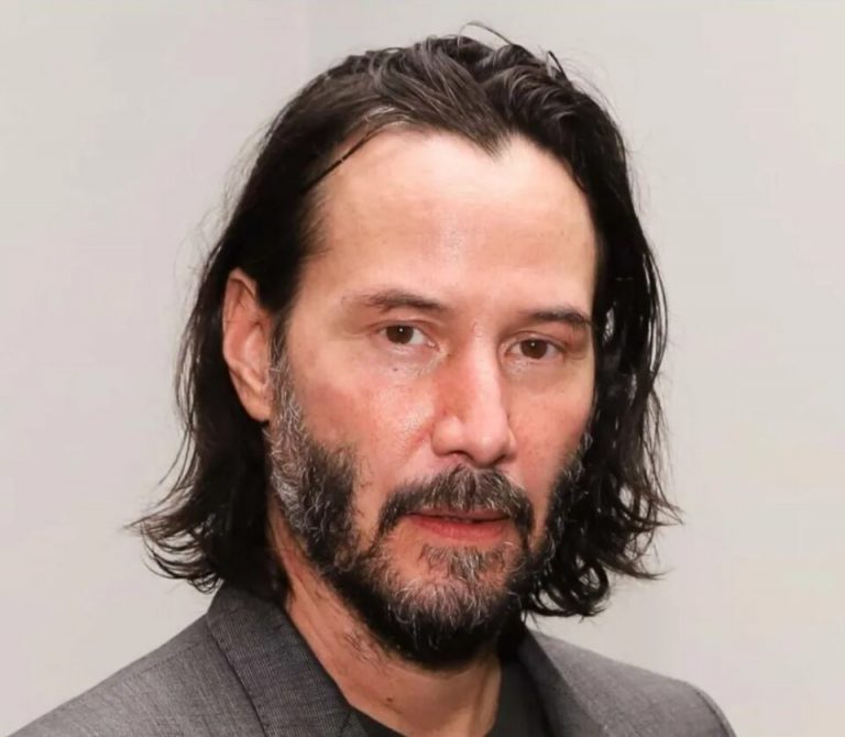 O Keanu Reeves κρούει τον κώδωνα του κινδύνου