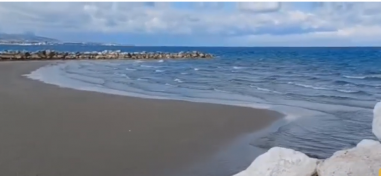 Γιατι χάθηκε η θάλασσα απο Κορινθία και Βενετία;