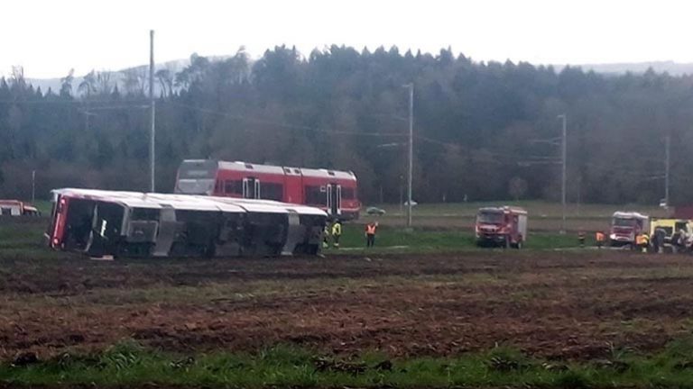 Ελβετία: Δύο εκτροχιασμοί τρένων – Αναφορές για τραυματίες