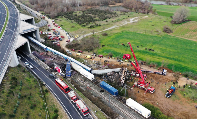 Σύγκρουση τραίνων στα Τέμπη / Covid-19 / Μασονία / Skull & Bones