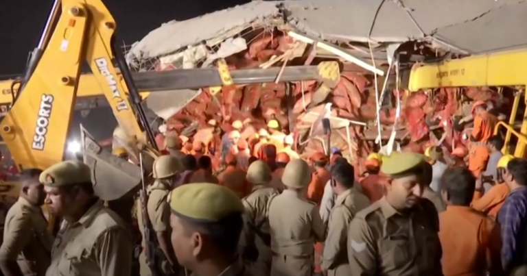 Τραγωδία στην Ινδία – Εργάτες καταπλακώθηκαν από σακιά με πατάτες, τουλάχιστον 8 νεκροί