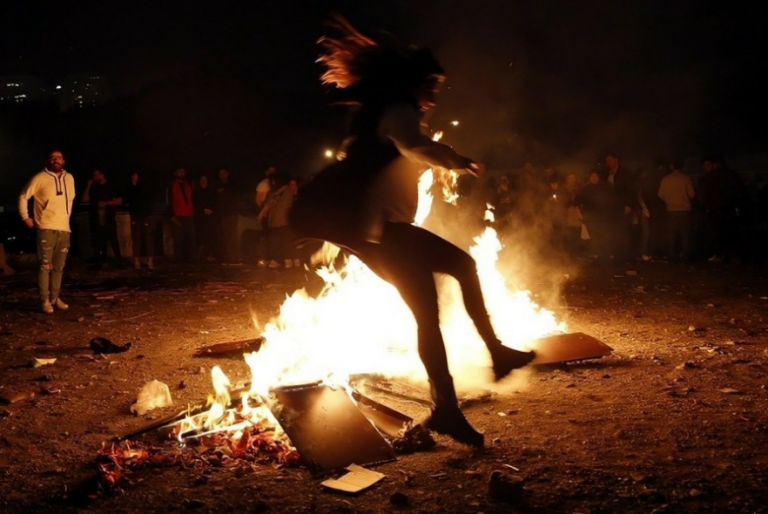 Ιράν: 26 νεκροί, 4.368 τραυματίες στις φετινές εκδηλώσεις για τη Γιορτή της Φωτιάς