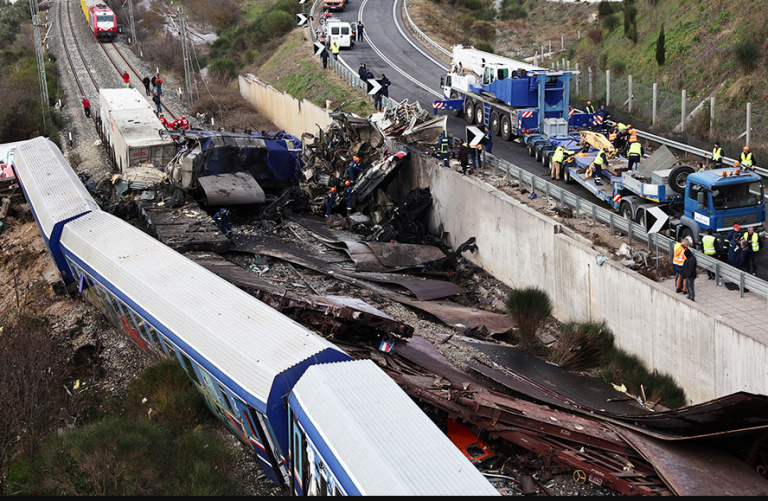 Τέμπη: 20 λεπτά πριν το δυστύχημα απετράπη κι άλλη σύγκρουση τρένων