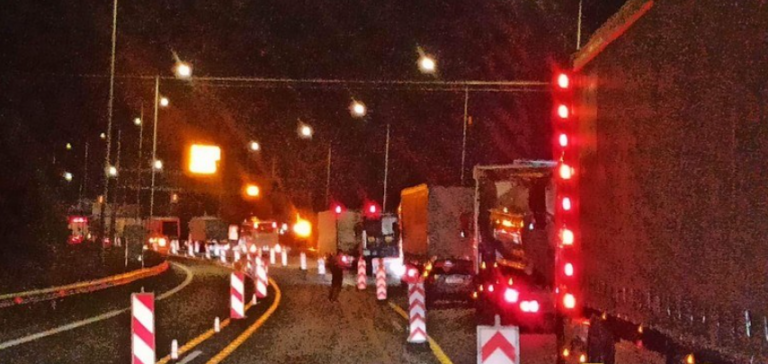 Τροχαίο στο τούνελ Κατερίνης – Από τύχη αποφύγαμε νέα τραγωδία