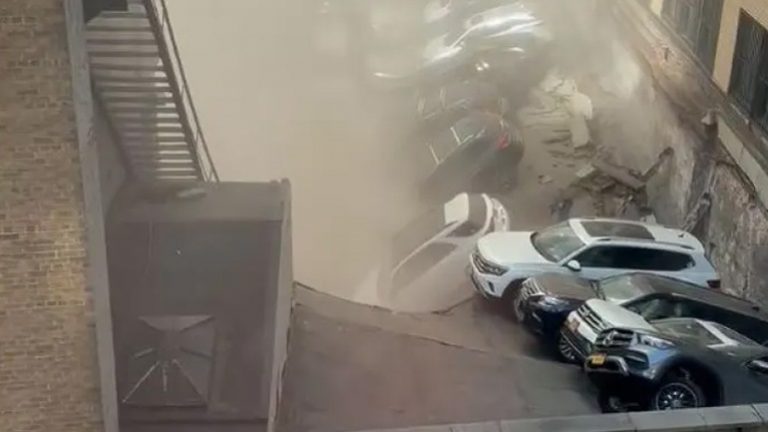 ΗΠΑ: Κατάρρευση κτηρίου στο Μανχάταν – Ένας νεκρός, πέντε τραυματίες και εγκλωβισμένοι στα ερείπια