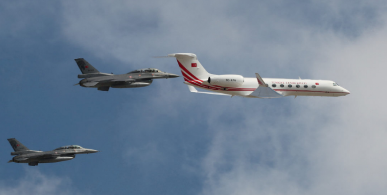 Τουρκία: Έκλεισε τον εναέριο χώρο για πτήσεις από και προς το βόρειο Ιράκ «για λόγους ασφαλείας»