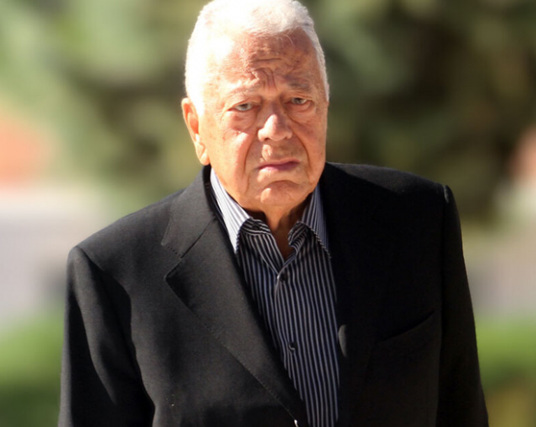 Πέθανε ο Γιώργος Μπόμπολας