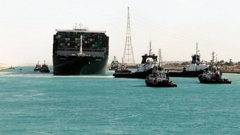 Αίγυπτος: Δύο δεξαμενόπλοια συγκρούστηκαν στη Διώρυγα του Σουέζ