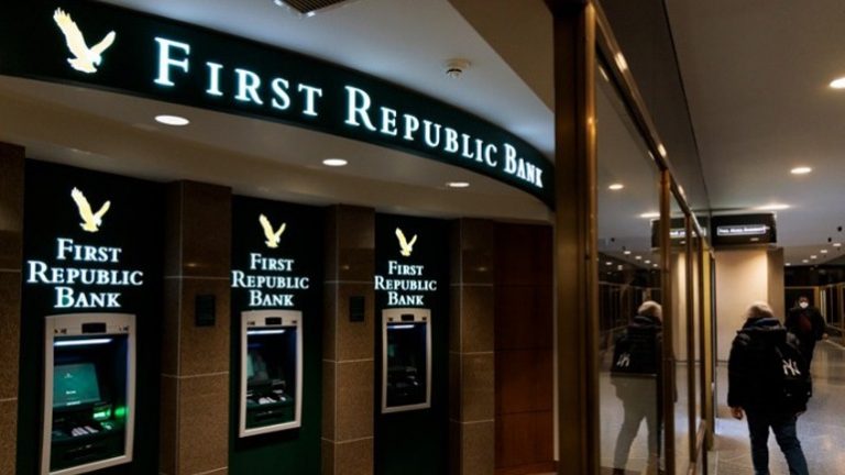 Η First Republic Bank πέρασε στον έλεγχο της JPMorgan