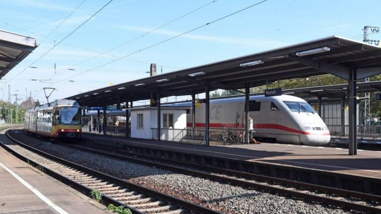 Γερμανία: Σιδηροδρομικό δυστύχημα στην Κολωνία – Τουλάχιστον δύο νεκροί