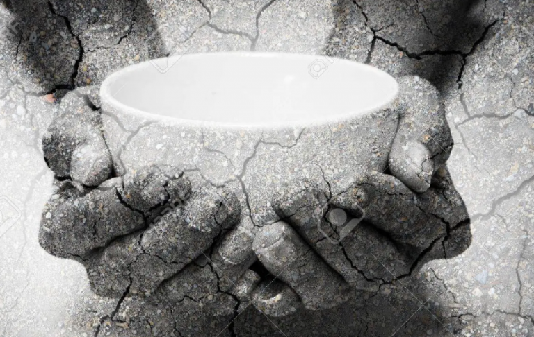 Το πεδίον αρχίζει από την bank-bang-bun-bunny. Banking = Ban+King, banking κυριολεκτικά σε καθίζω με το ζόρι στην τράπεζα διά να μιλήσουμε για το ψωμί-κουλούρι σου εγώ ο βασιλέας των κουλουριών-χρήματος….