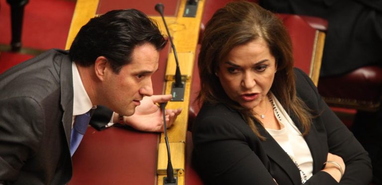 ΟΤΑΝ Ο ΑΔΩΝΙΣ ΓΕΩΡΓΙΑΔΗΣ ΚΑΤΑΚΕΡΑΥΝΩΝΕ ΤΗΝ ΘΕΟΔΩΡΑ-ΝΤΟΡΑ ΤΟΥΡΚΟΓΛΟΥ-ΜΗΤΣΟΤΑΚΗ ΩΣ ΜΙΣΘΑΝΟ ΟΡΓΑΝΟ ΤΩΝ ΤΟΥΡΚΙΚΩΝ ΣΥΜΦΕΡΟΝΤΩΝ ΣΤΗΝ ΕΛΛΑΔΑ! ΠΟΙΟΣ ΤΑ ΞΕΧΝΑΕΙ ΑΥΤΑ; (ΒΙΝΤΕΟ ΝΤΟΚΟΥΜΕΝΤΟ)