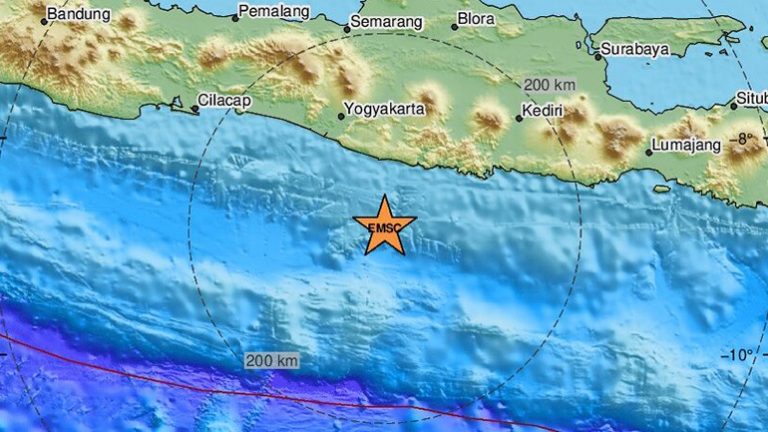 Ινδονησία: Σεισμός 6 βαθμών κοντά στην Ιάβα