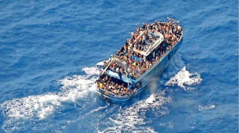 Και αν έπρεπε να γίνει το κακό, ώστε να βρεθεί η ΛΥΣΗ;