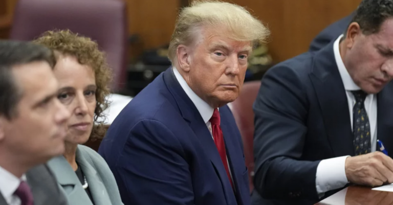 ΔΗΛΩΣΕ ΑΘΩΟΣ ΓΙΑ ΤΙΣ 37 ΚΑΤΗΓΟΡΙΕΣ ΠΟΥ ΑΝΤΙΜΕΤΩΠΙΖΕΙ Ο ΝΤΟΝΑΛΝΤ ΤΡΑΜΠ ΚΑΙ ΑΦΕΘΗΚΕ ΕΛΕΥΘΕΡΟΣ – “ΕΙΜΑΣΤΕ ΕΘΝΟΣ ΣΕ ΠΑΡΑΚΜΗ!”