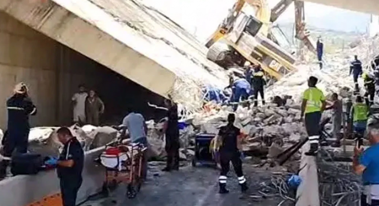 Κατάρρευση γέφυρας με νεκρούς στην Πάτρα – Έκλεισε η περιφερειακή προς Αθήνα