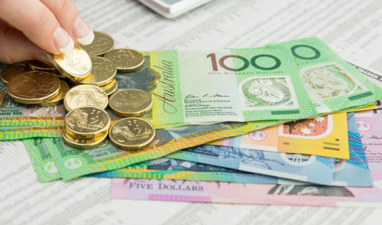 Ξεκίνησαν ήδη: Οι τράπεζες της Αυστραλίας αρνούνται τις αναλήψεις μετρητών για τους πελάτες τους