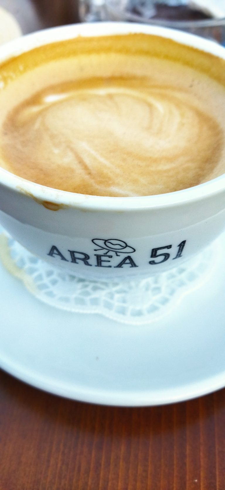 Αυτη η κουπα κρύβει μεγάλη νουθεσία….