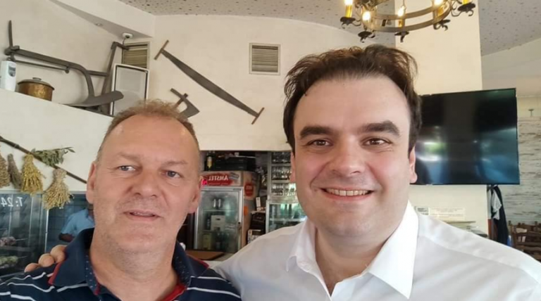 O δράστης του άγριου ξυλοδαρμού της 44χρονης αξιωματικού της ΕΛ.ΑΣ ήταν ένας από τους 8 επιχειρηματίες της εστίασης που είχαν προσκληθεί στο Μέγαρο Μαξίμου