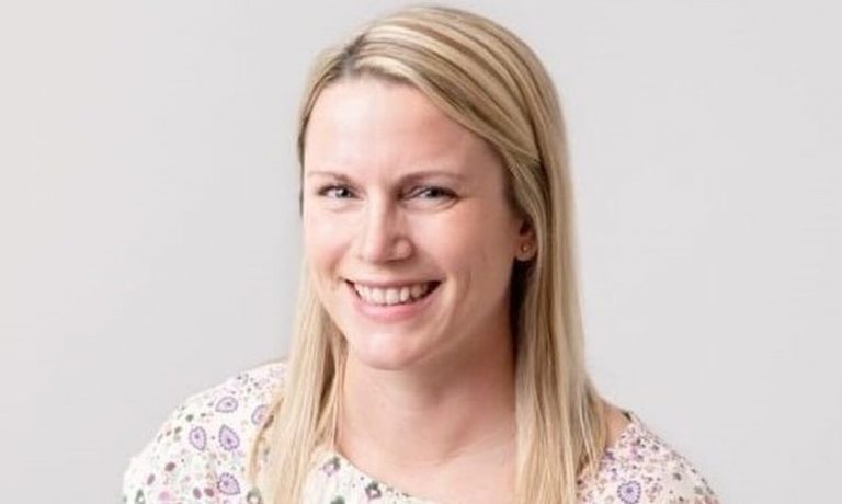 Θλίψη στη Βρετανία: Πέθανε ξαφνικά στα 42 της η πρώην πρωταθλήτρια κολύμβησης, Χέλεν Σμαρτ