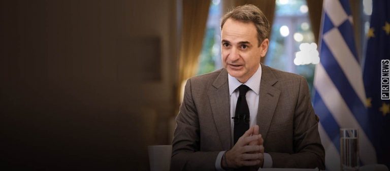 Τι μένει από τις πρώτες μέρες της κυβέρνησης Μητσοτάκη: Παντού χαμός αλλά ο πρωθυπουργός δεν διέκοψε ποτέ τις διακοπές του!