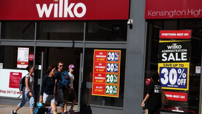 Βρετανία: Κλείνει η αλυσίδα καταστημάτων Wilko – «Στον δρόμο» 9.100 εργαζόμενοι