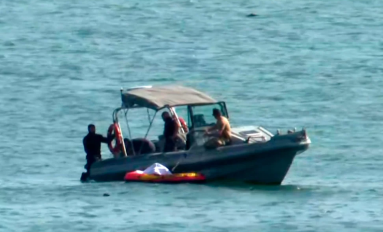 Εύβοια: Ανασύρθηκε νεκρός ο 69χρονος πιλότος του ελικοπτέρου που κατέπεσε