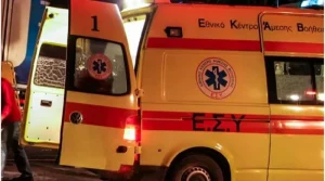 Κατέρρευσε σερβιτόρος σε παραλία της Μαγνησίας – Τον έσωσε ο ναυαγοσώστης με απινιδωτή