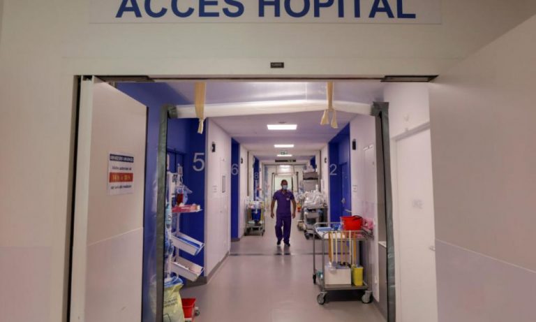 Φρίκη στη Γαλλία: 44χρόνος βίασε 93χρονη και 95χρονη σε νοσοκομείο – Η μια υπέστη καρδιακή προσβολή