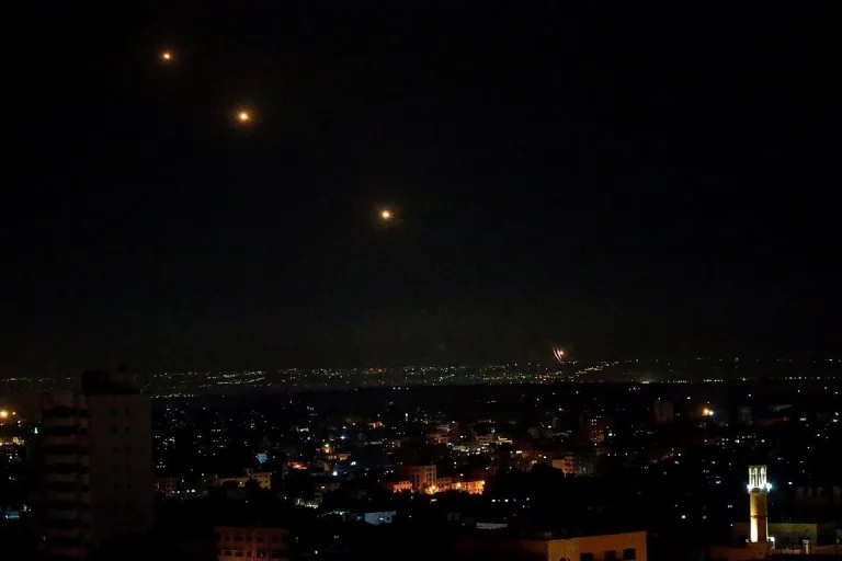 Το Ισραήλ συμφώνησε να καθυστερήσει τη χερσαία επιχείρηση στη Γάζα: Έως ότου οι ΗΠΑ στείλουν αντιπυραυλικά συστήματα στην περιοχή