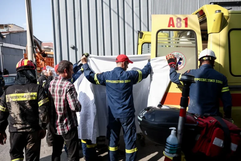 Νεκρός 27χρονος στον Πειραιά: Τον κατάπιε φρεάτιο 7 μέτρων, πώς συνέβη το εργατικό δυστύχημα