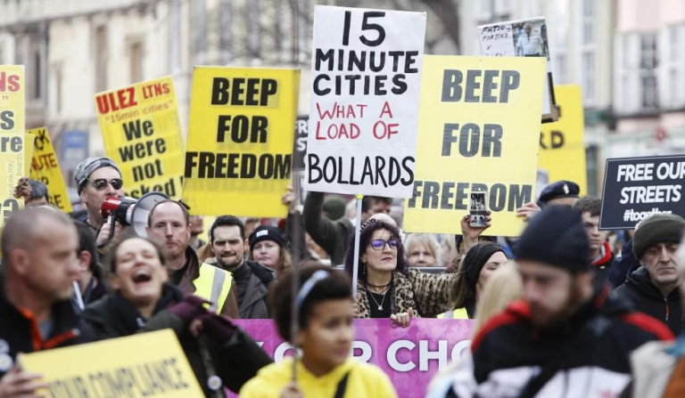 Περιορίζουν τις μετακινήσεις ήδη σε χώρες της Ευρώπης για την μείωση του αποτυπώματος CO2, ο «εφιάλτης» των «15λεπτών πόλεων» σε εφαρμογή