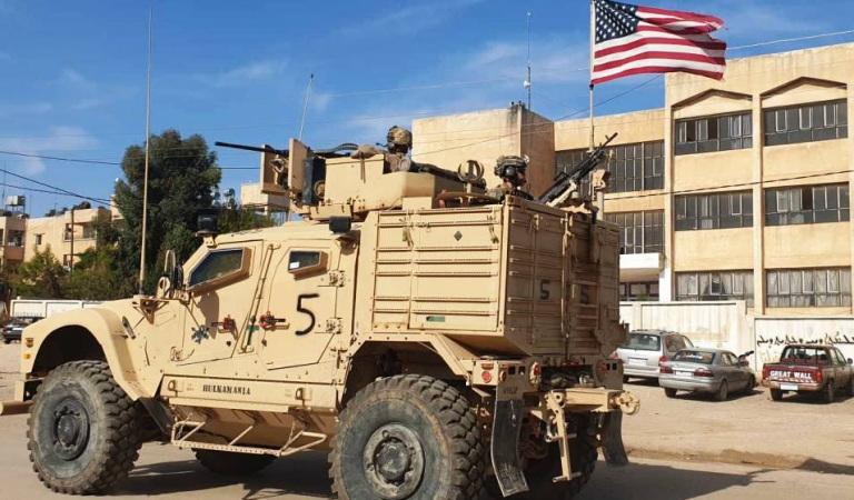 Οι ΗΠΑ χτύπησαν εγκαταστάσεις των Φρουρών της Επανάστασης του Ιράν στη Συρία