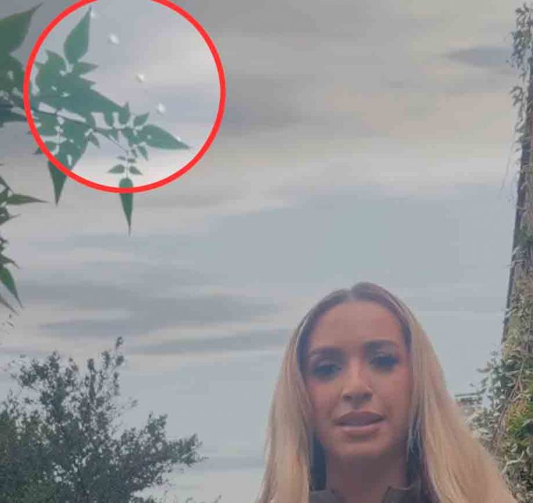 Το βίντεο καταγράφει τη στιγμή που ένα UFO εμφανίζεται στην εγγραφή ενός αστέρα του TikTok