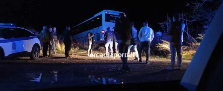 Σοκ στην Αρκαδία: Οδηγός του ΚΤΕΛ έχασε τις αισθήσεις του και τον έλεγχο του λεωφορείου – Κατέληξε στο χείλος του γκρεμού