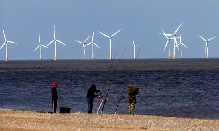 Έρχονται οι υπεράκτιες ανεμογεννήτριες στις ελληνικές θάλασσες – πολλαπλές οι αρνητικές επιπτώσεις στο περιβάλλον και τους ανθρώπους!