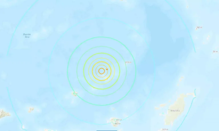 Ινδονησία: Απανωτοί ισχυροί σεισμοί 6,7 και 7,1 Ρίχτερ